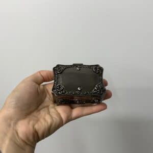Boîtier à bijoux en nickel